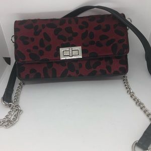 Leopard purse